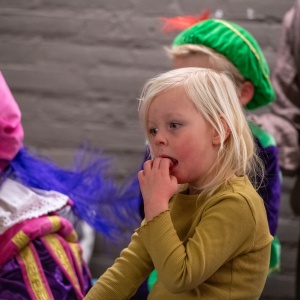 2025-11-23 Sint leest voor-23